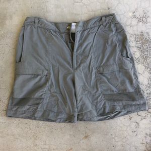 Columbia small green hiking exercise shorts
